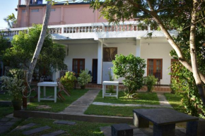  Aroma Guest House  Mirissa